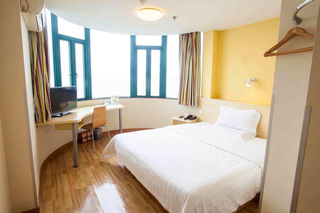 7Days Inn Guangzhou Xinshi Стая снимка